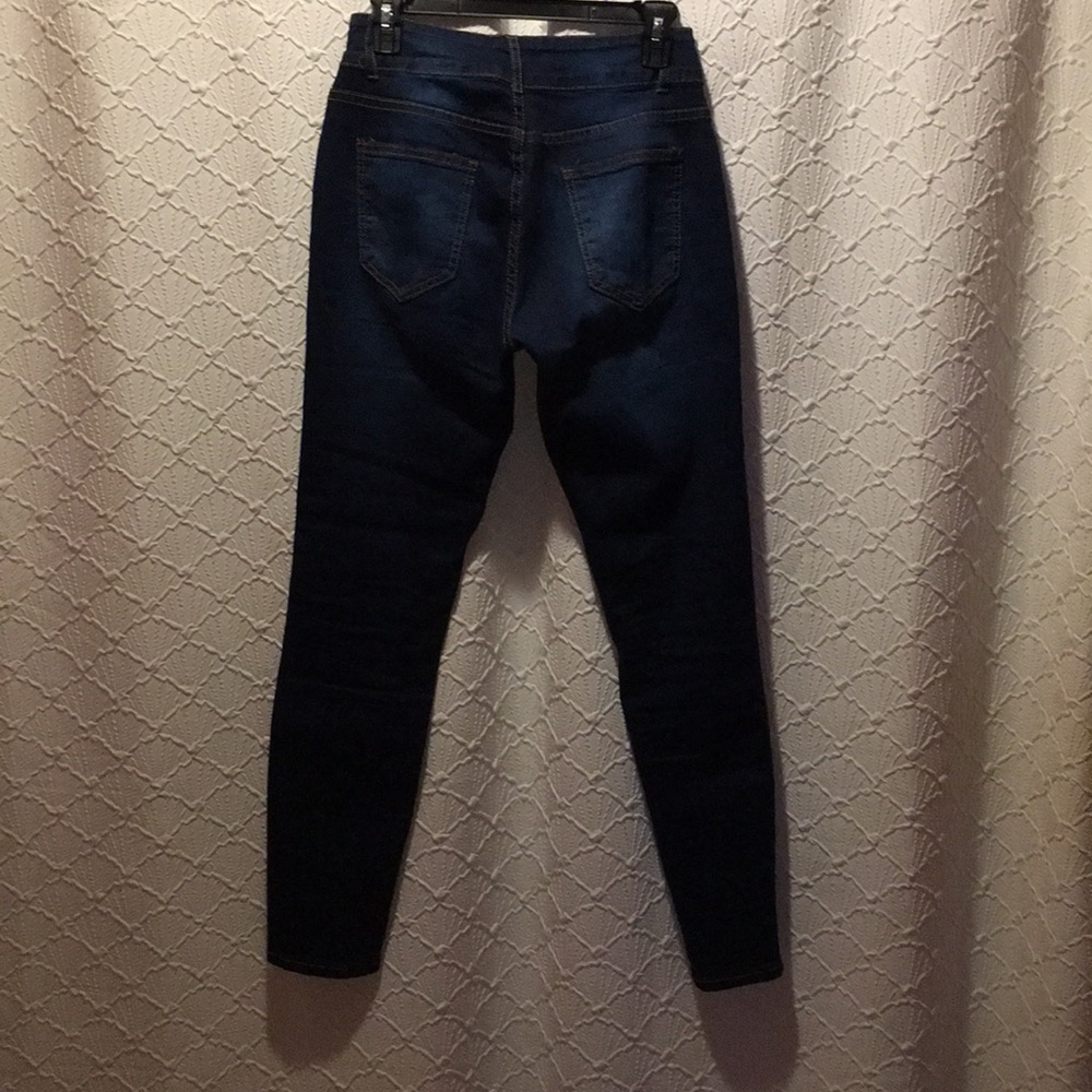 Pants - Picture 2 of 4